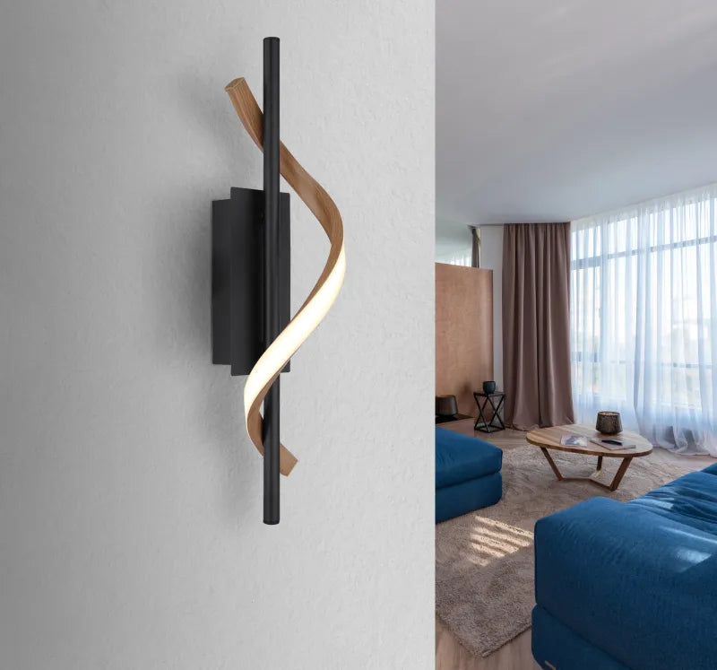 Applique WATKINS Globo Lighting LED in Nero ed Effetto Legno